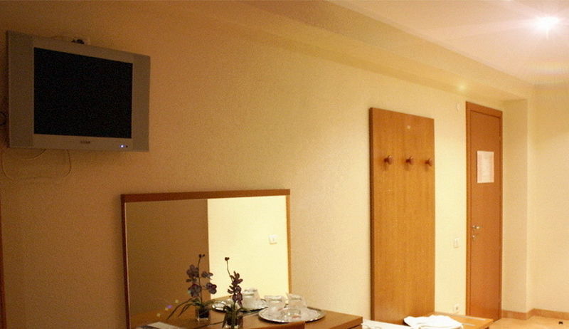 Alma Hotel 3*